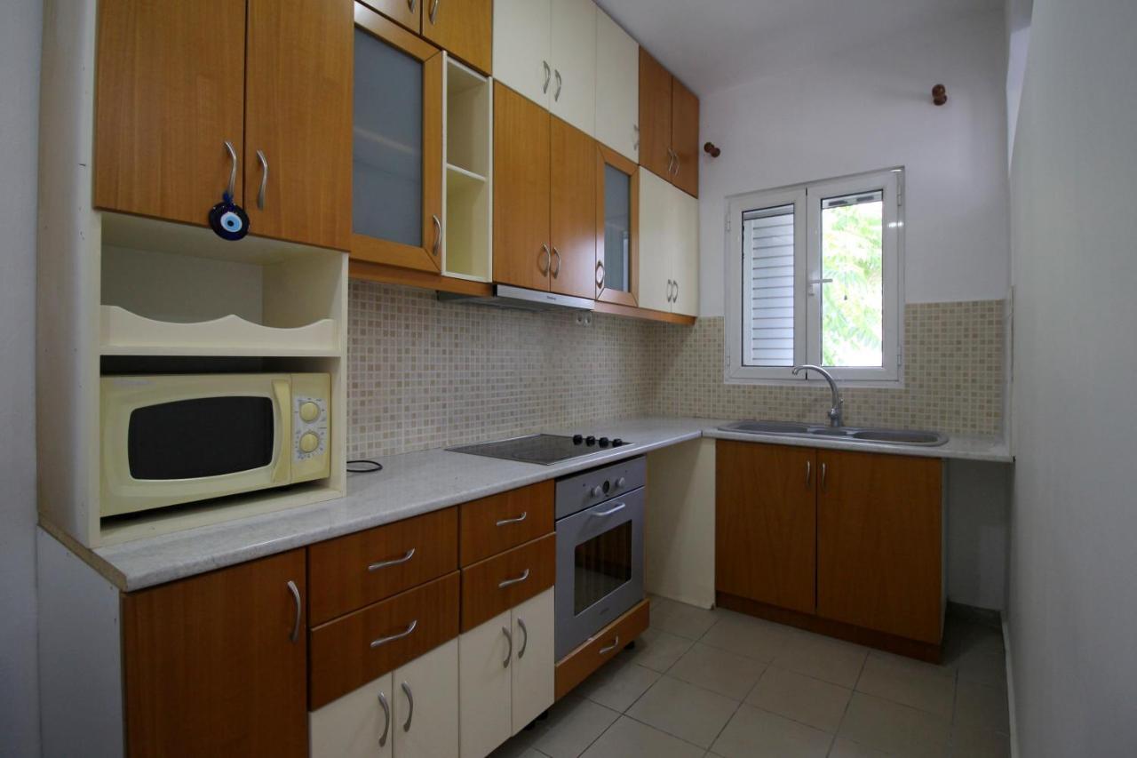 Hotel Vila Kapllani Саранде Екстериор снимка
