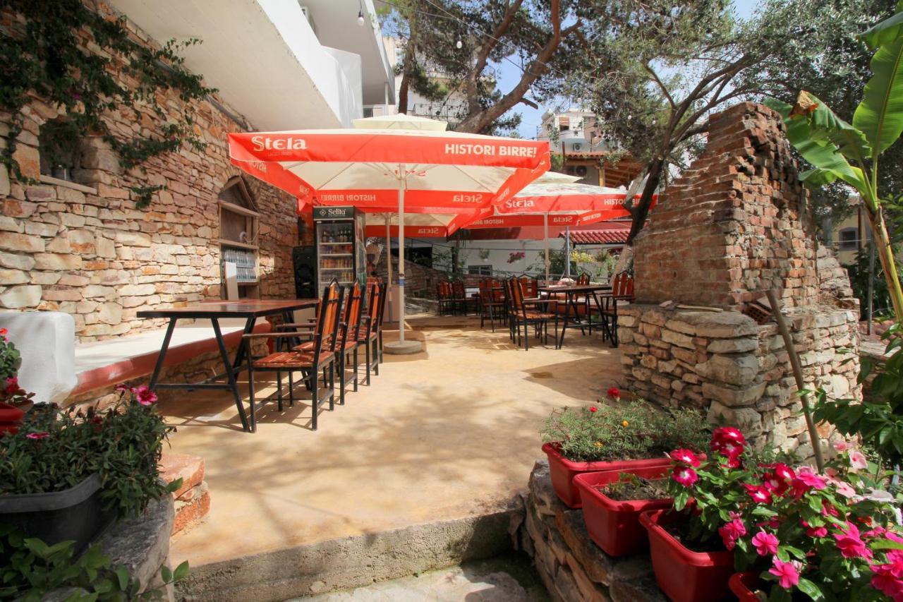 Hotel Vila Kapllani Саранде Екстериор снимка