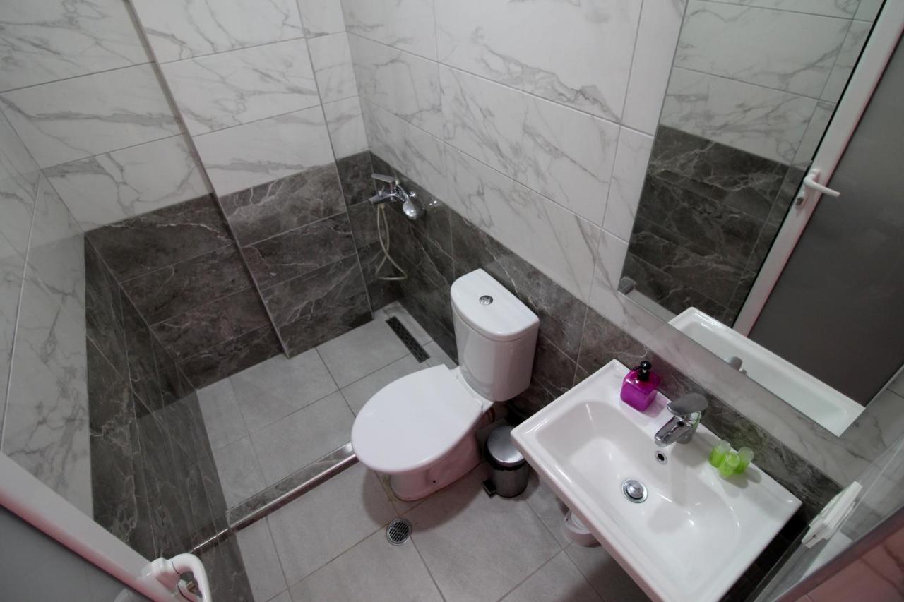 Hotel Vila Kapllani Саранде Екстериор снимка